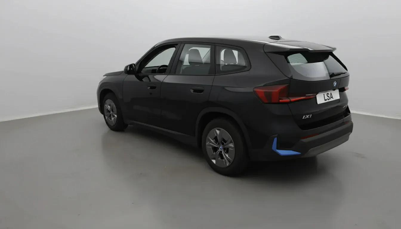 BMW iX1 Lille vue 2 BMW iX1 en leasing sans apport à Lille — vue 2