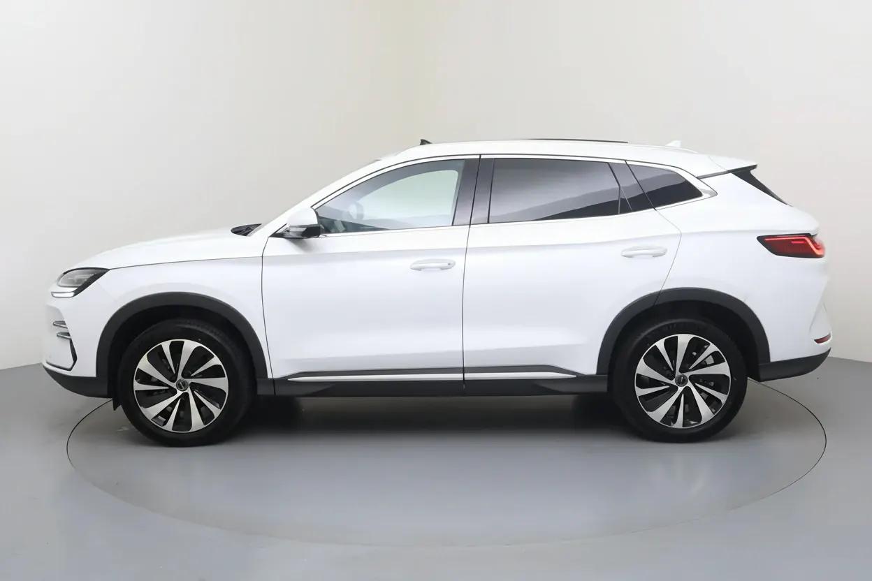 BYD Seal U Lille vue 2 BYD Seal U en leasing sans apport à Lille — vue 2