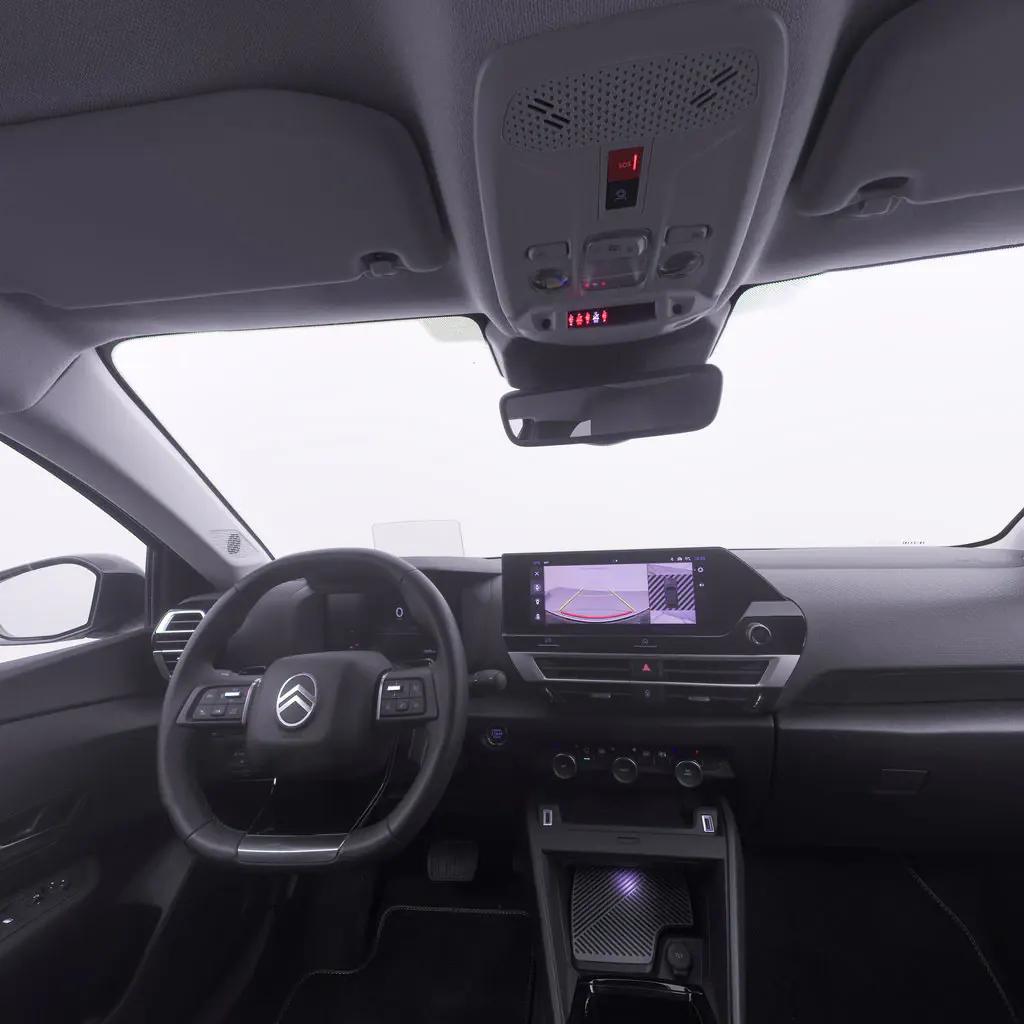 Citroën C4 Lille vue 5 Citroën C4 en leasing sans apport à Lille — vue 5