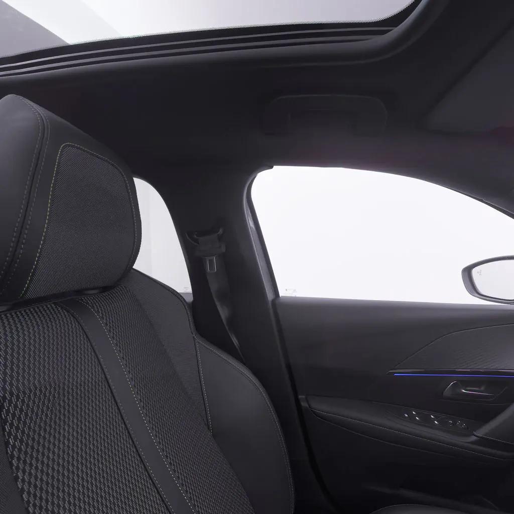 Peugeot 208 Lille vue 4 Peugeot 208 en leasing sans apport à Lille — vue 4