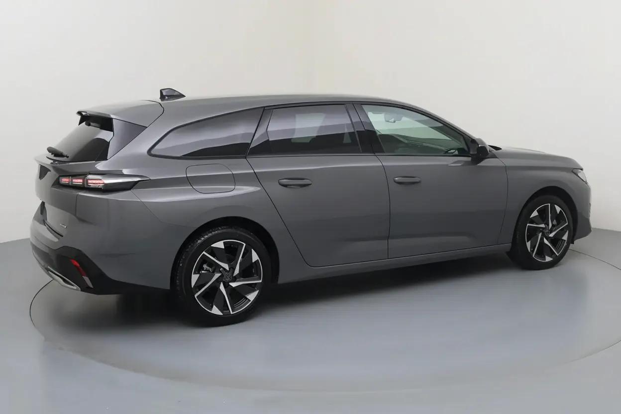 Peugeot 308 SW Lille vue 3 Peugeot 308 SW en leasing sans apport à Lille — vue 3