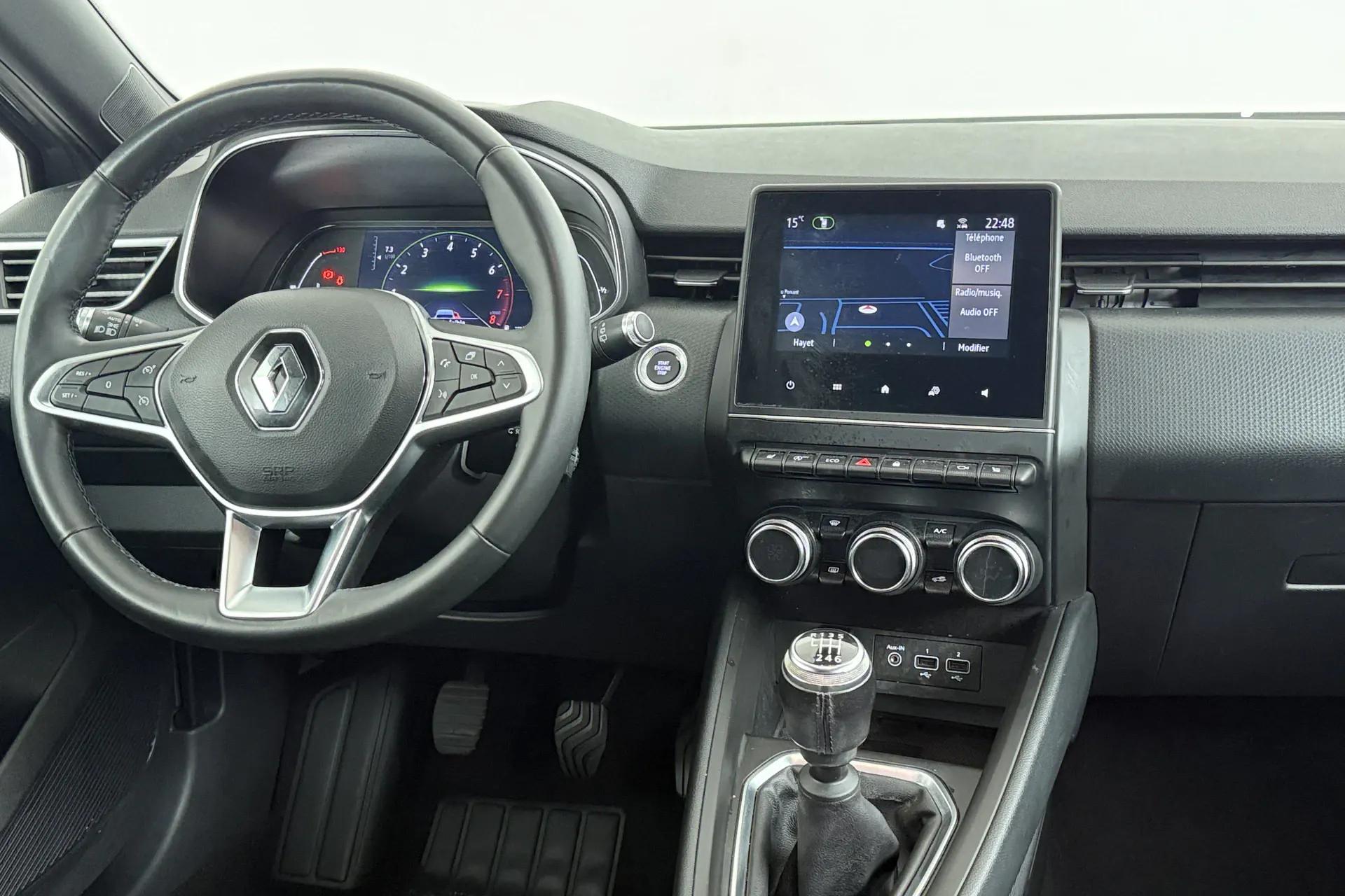 Renault Clio V Lille vue 4 Renault Clio V en leasing sans apport à Lille — vue 4
