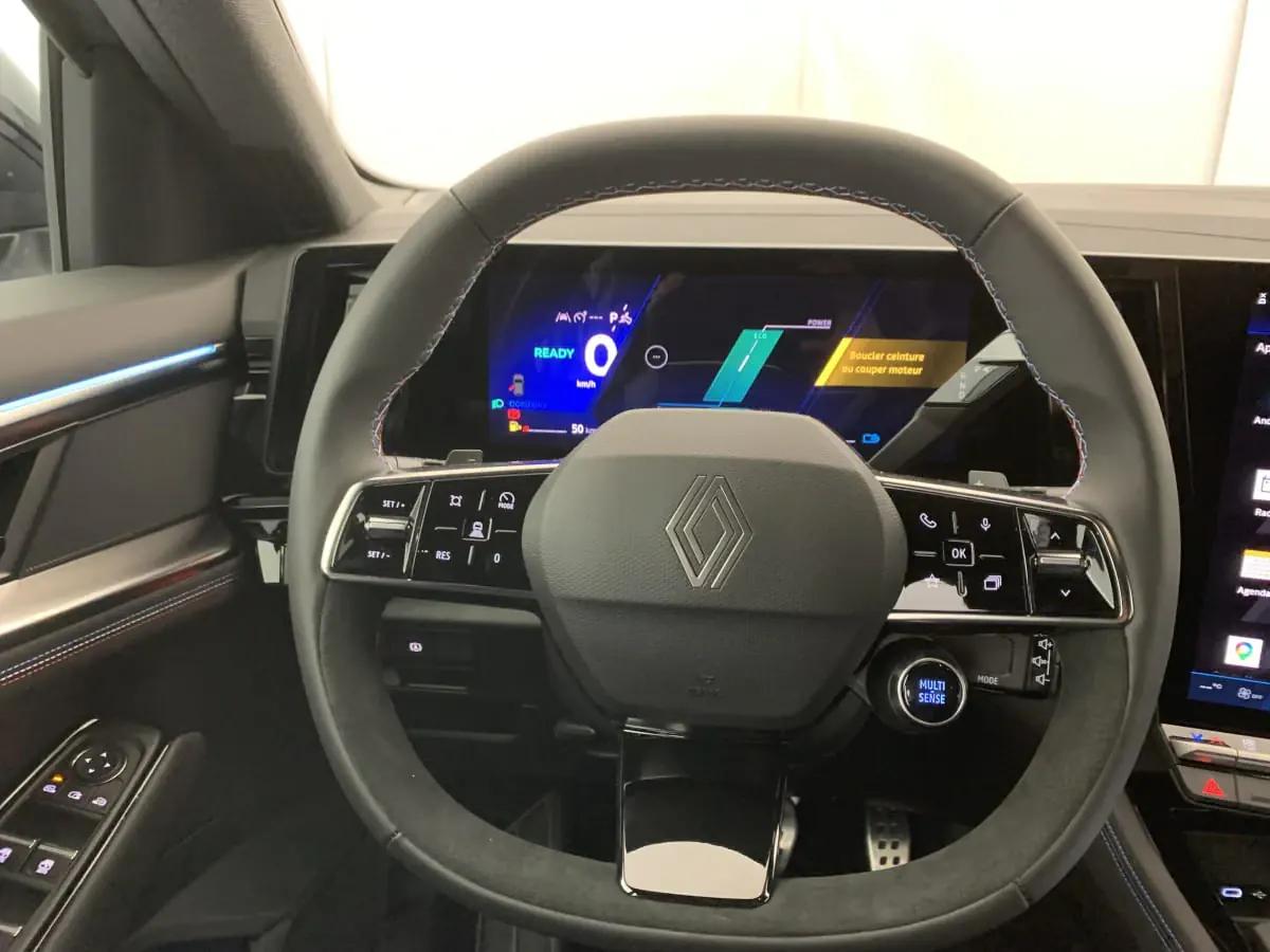 Renault Rafale E-Tech Lille vue 5 Renault Rafale E-Tech en leasing sans apport à Lille — vue 5