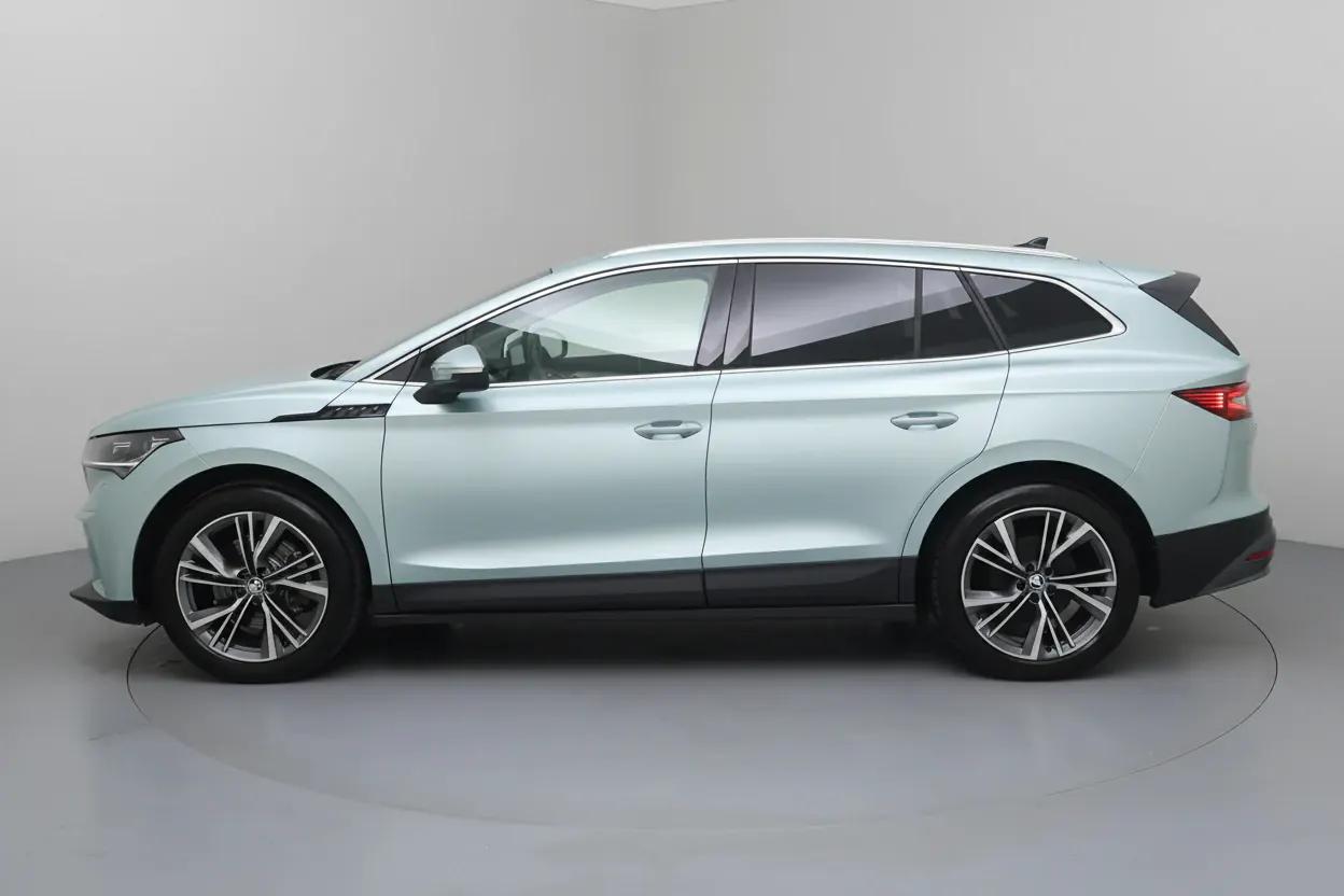 Skoda Enyaq Lille vue 2 Skoda Enyaq en leasing sans apport à Lille — vue 2