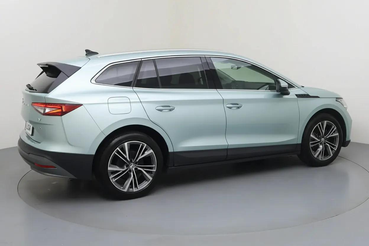 Skoda Enyaq Lille vue 3 Skoda Enyaq en leasing sans apport à Lille — vue 3